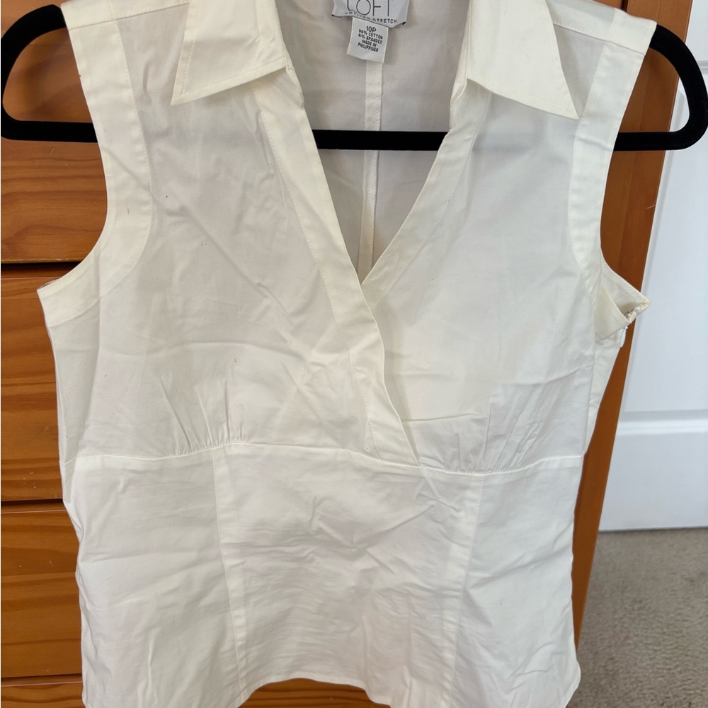 Ann Taylor LOFT Women 8P Sleeveless Collared Button Blouse White Cotton